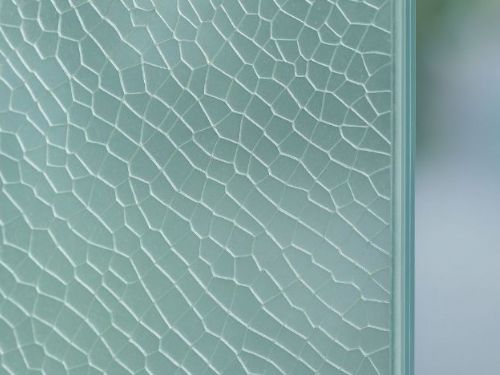 什麼是膠合玻璃？優點、缺點與安全性能一次看懂